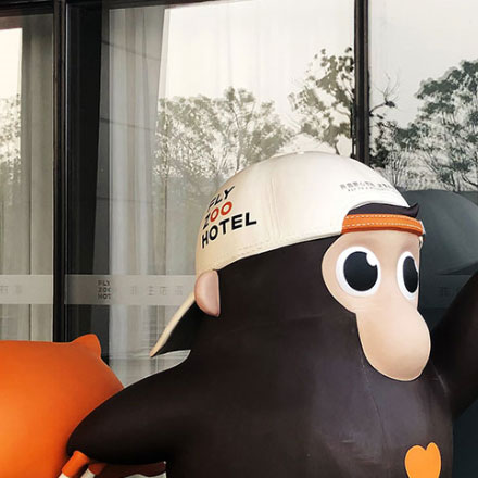 vi design  cross-culture